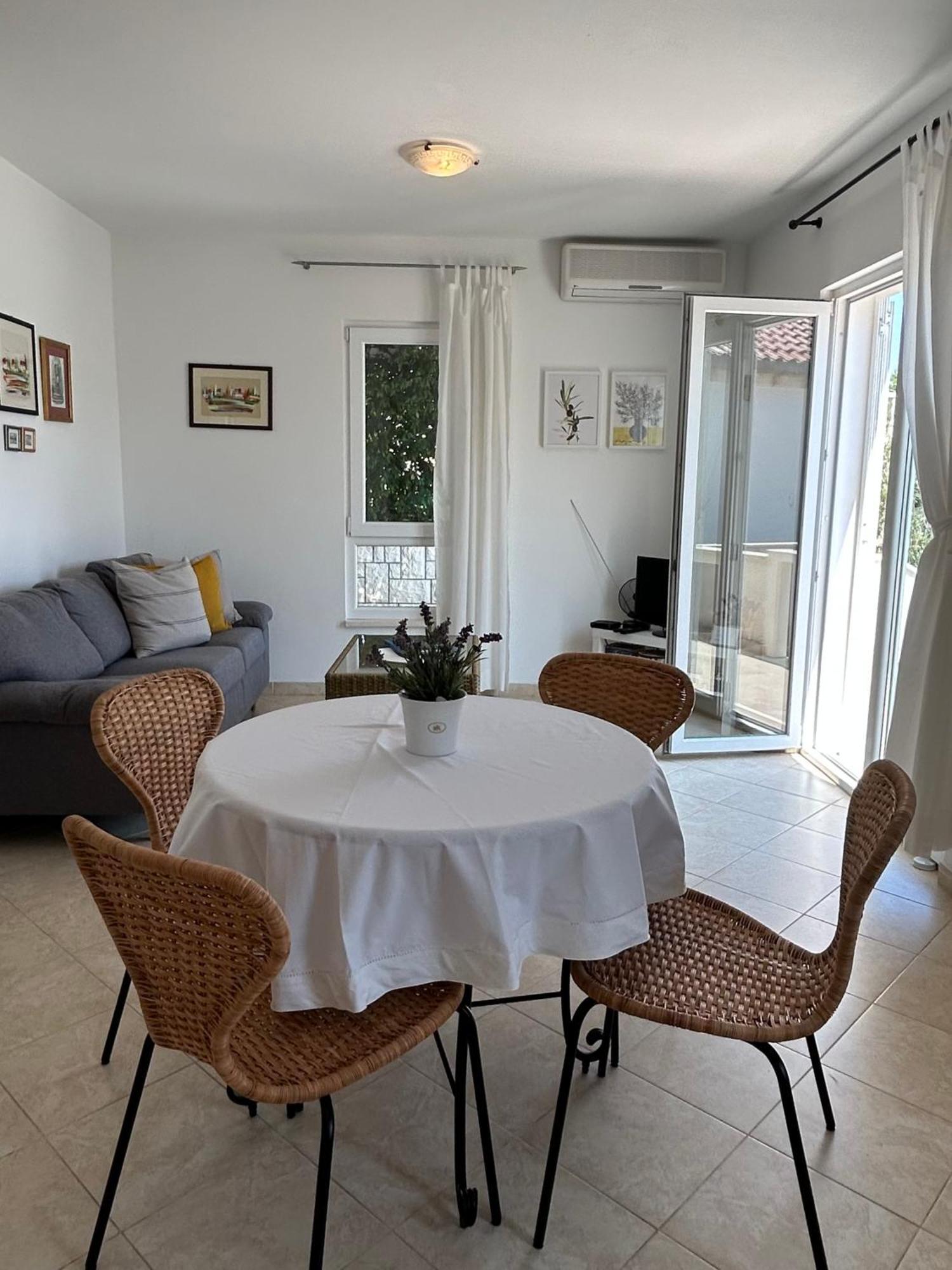 Apartments Villa Diha コルチュラ エクステリア 写真