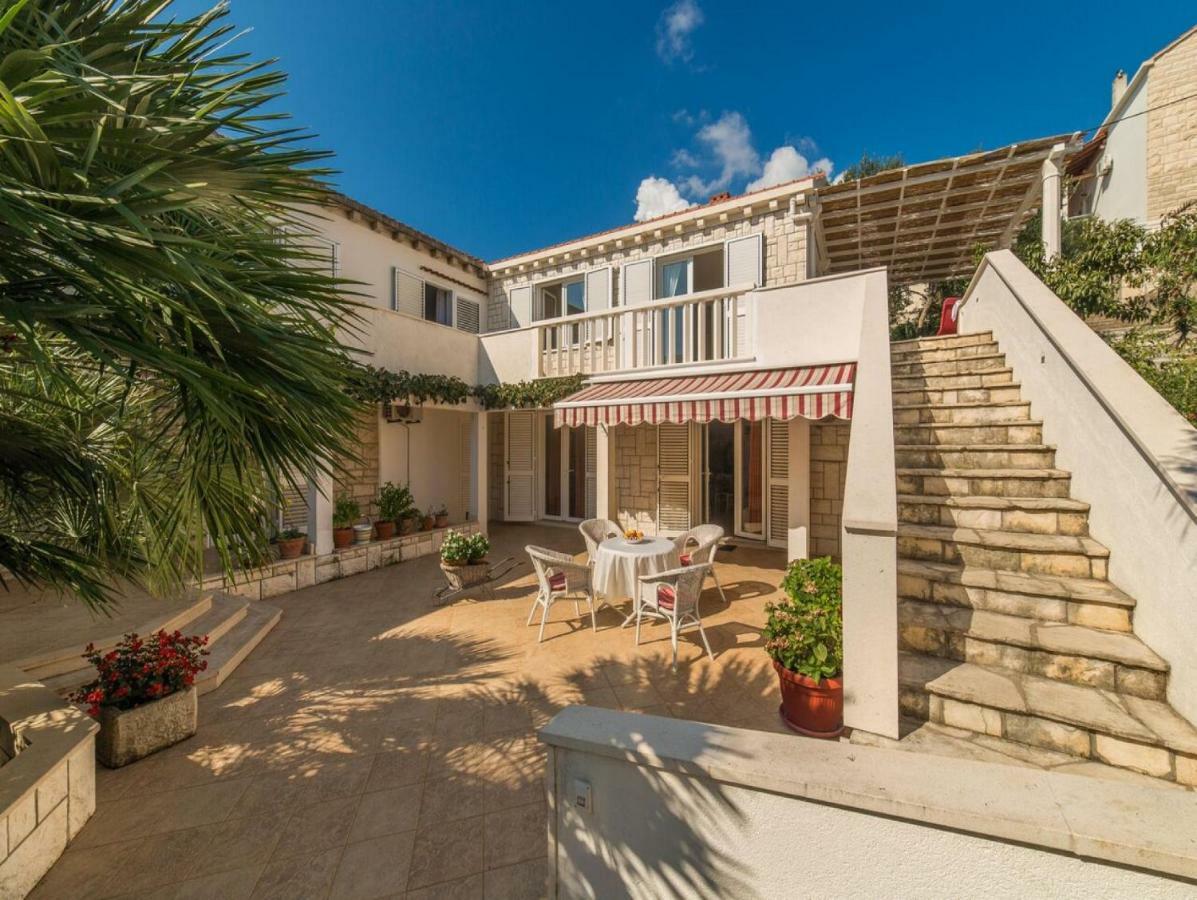 Apartments Villa Diha コルチュラ エクステリア 写真